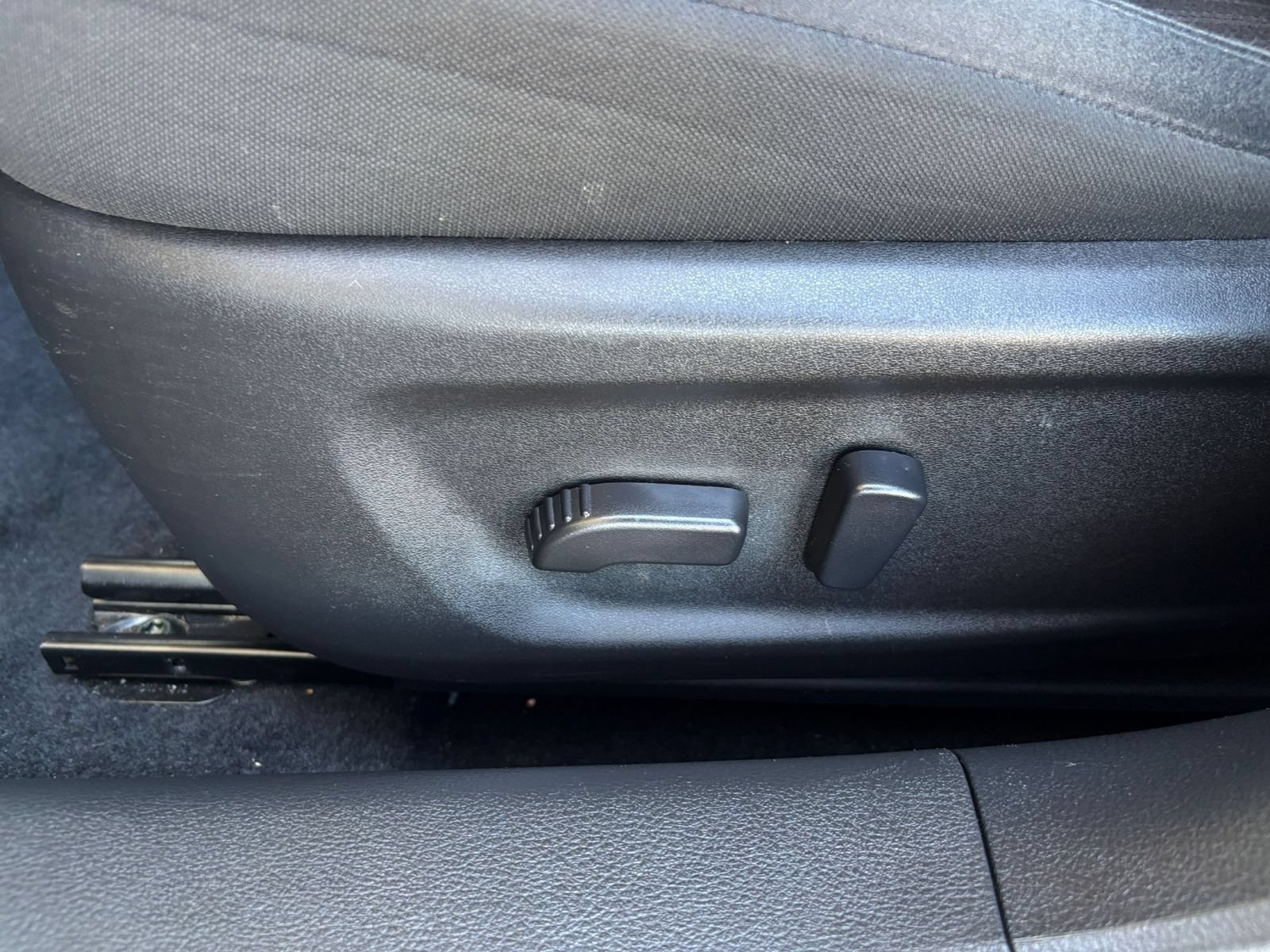 Used 2025 Nissan Altima 2.5 SV FWD image 22