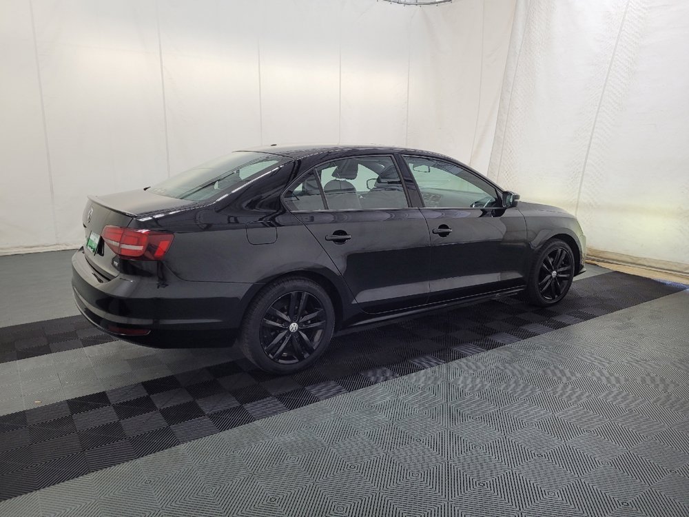 Used 2018 Volkswagen Jetta Sport FWD image 10