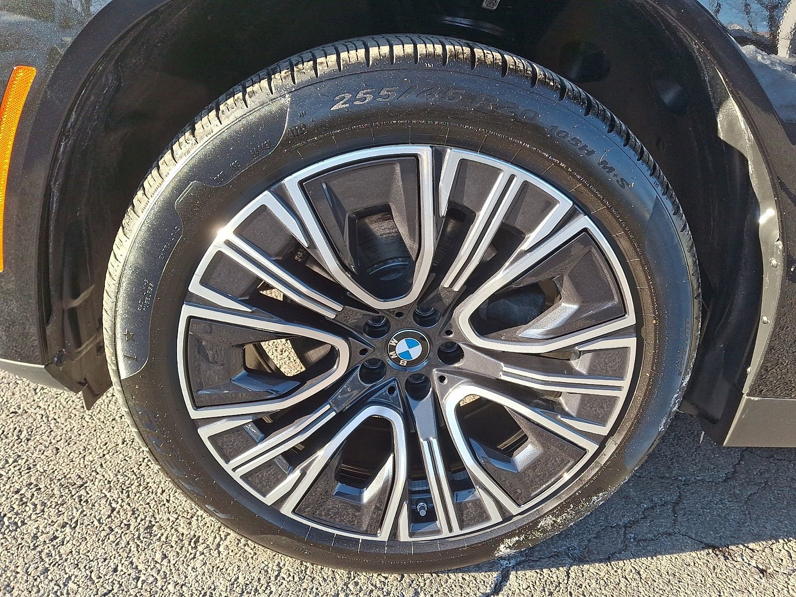 Used 2025 BMW X3 xDrive30i w/ Premium Package image 6