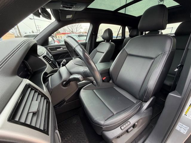 Used 2020 Volkswagen Atlas Cross Sport SEL image 10