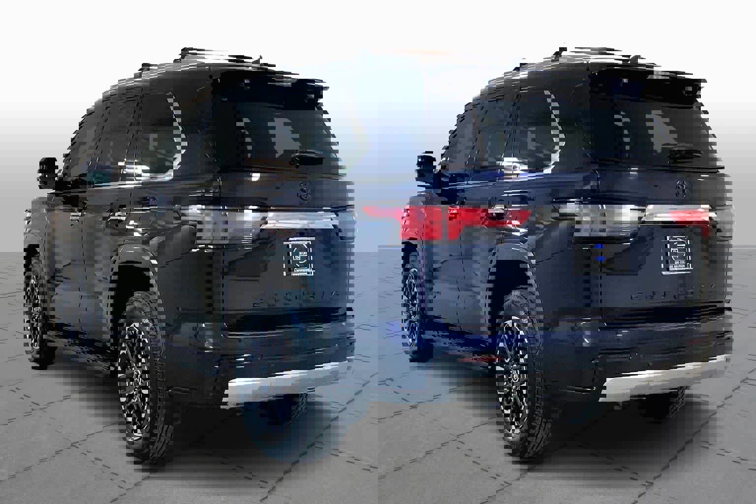 Used 2024 Toyota Sequoia Limited image 11