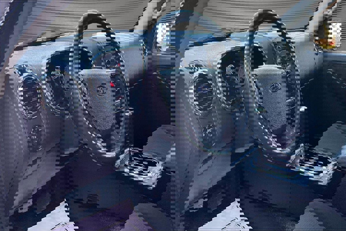 Used 2009 Ford Explorer Sport Trac XLT image 17