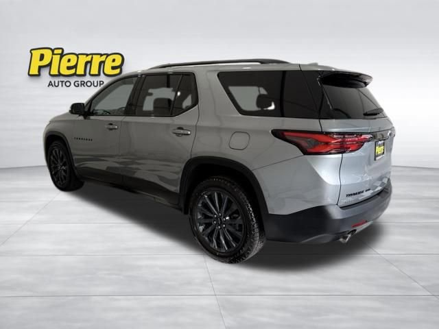 Used 2023 Chevrolet Traverse RS image 2