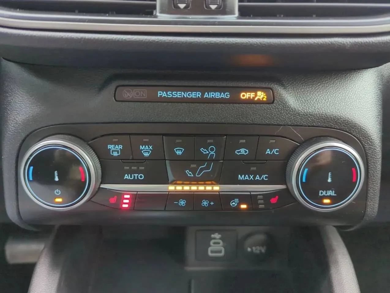 Used 2024 Ford Escape Active AWD/4WD image 18
