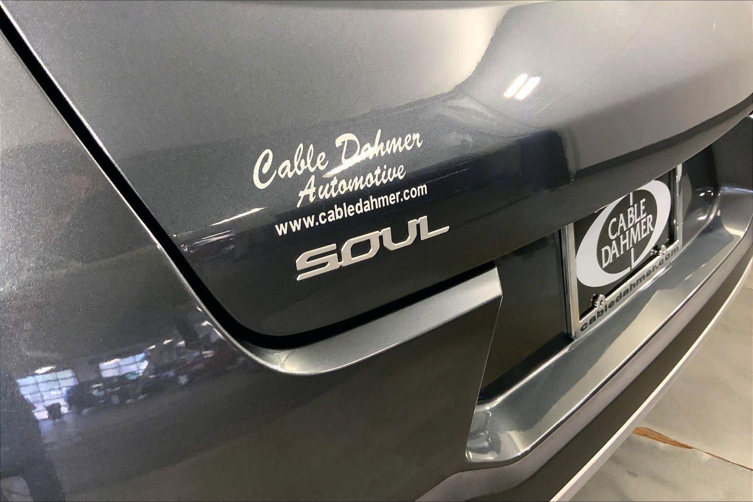 Certified 2025 Kia Soul LX image 8