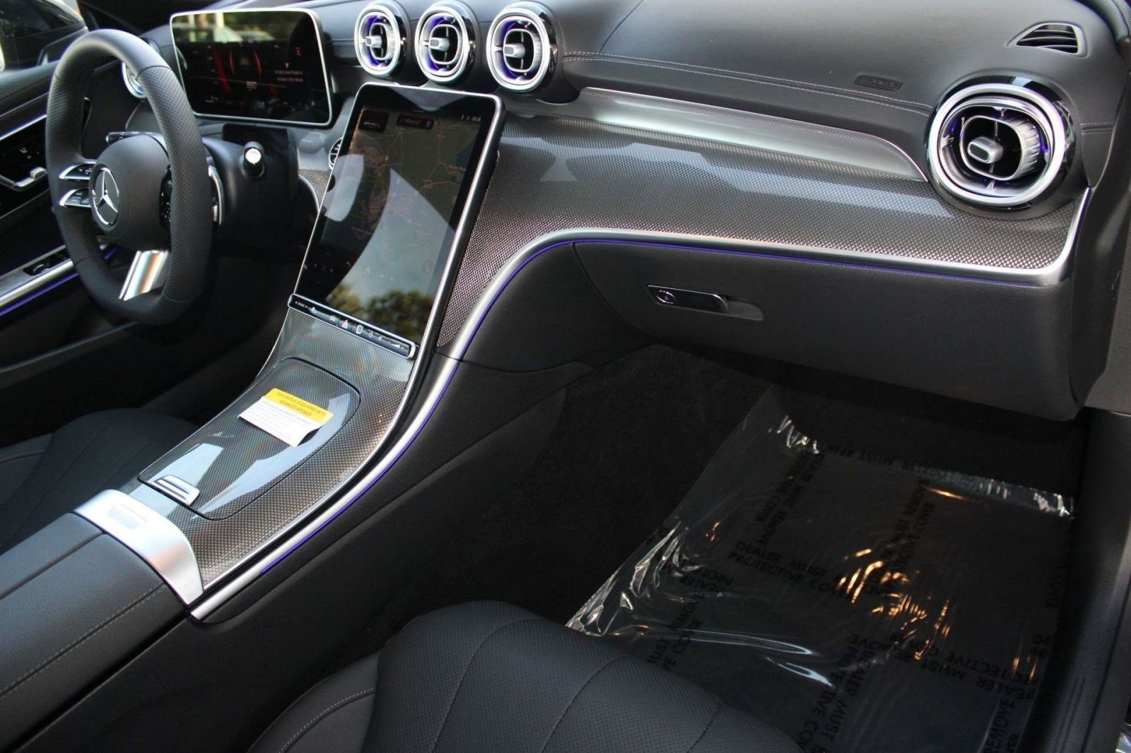 New 2026 Mercedes-Benz CLE 300 4MATIC Coupe image 32