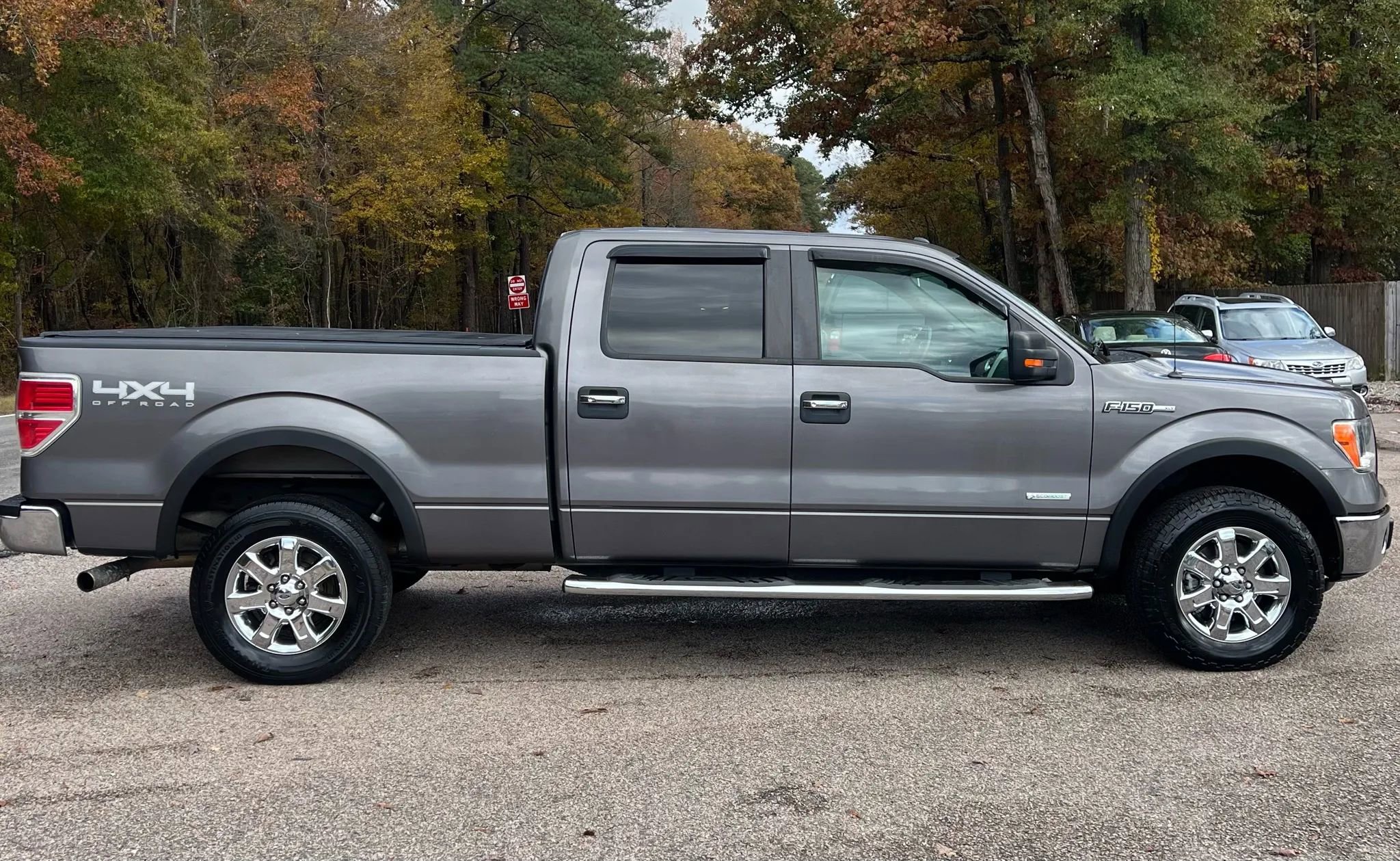 Used 2013 Ford F150 XLT w/ Luxury Equipment Group image 8