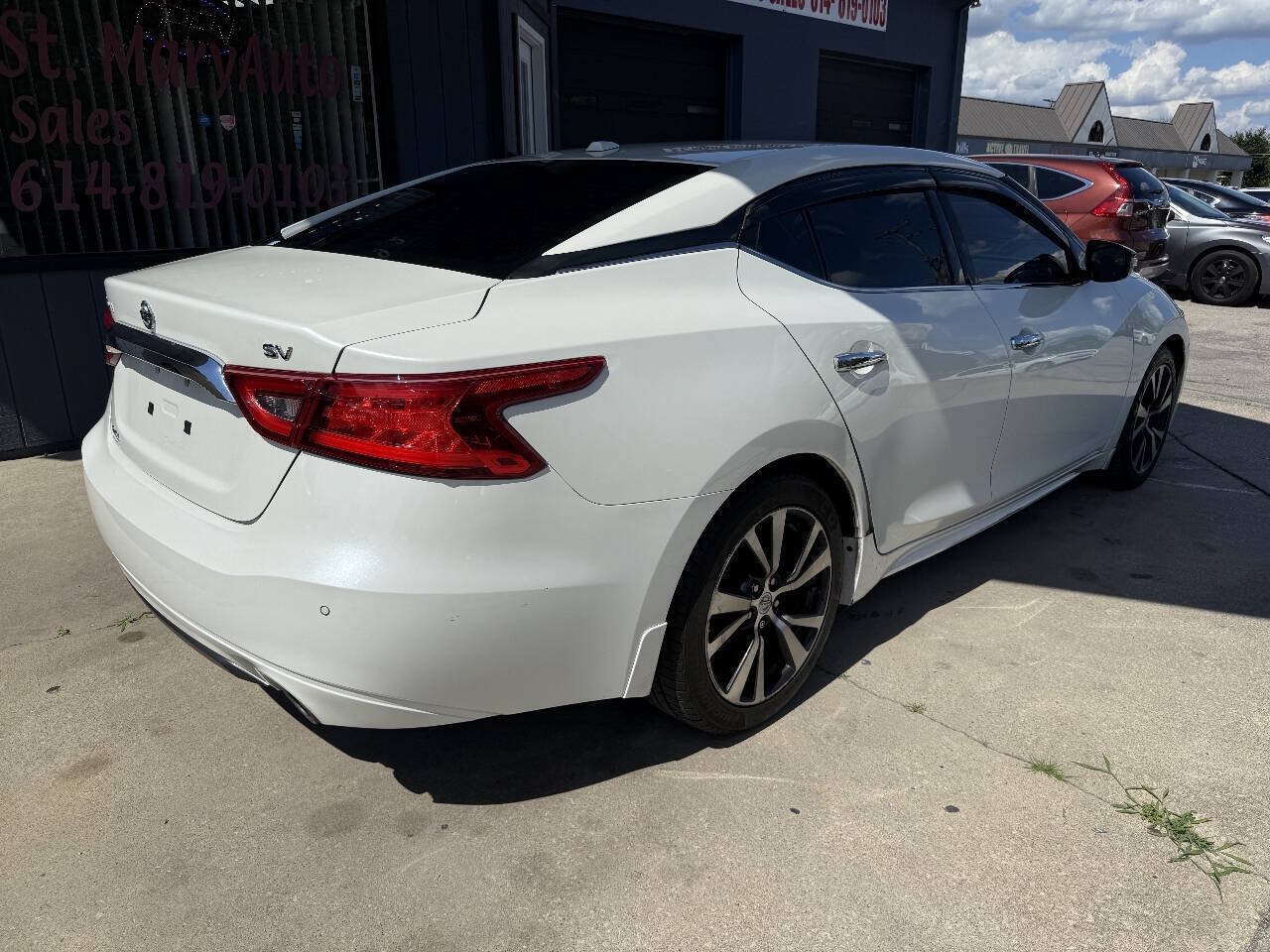 Used 2017 Nissan Maxima 3.5 SV FWD image 4