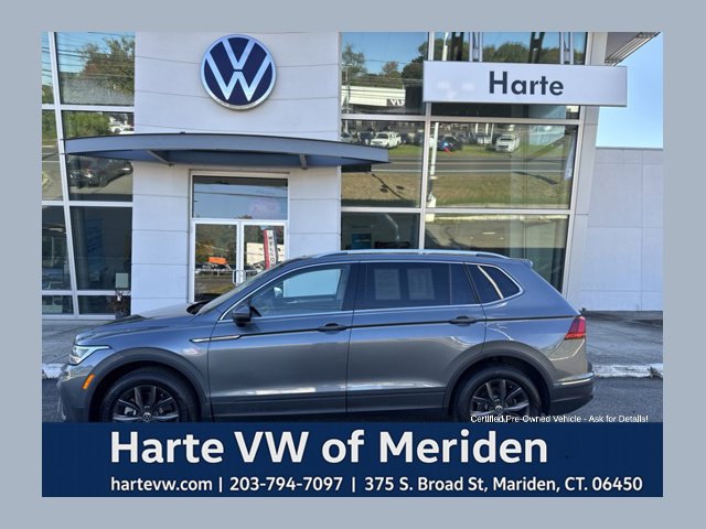 Certified 2023 Volkswagen Tiguan SE w/ Panoramic Sunroof Package AWD/4WD image 1