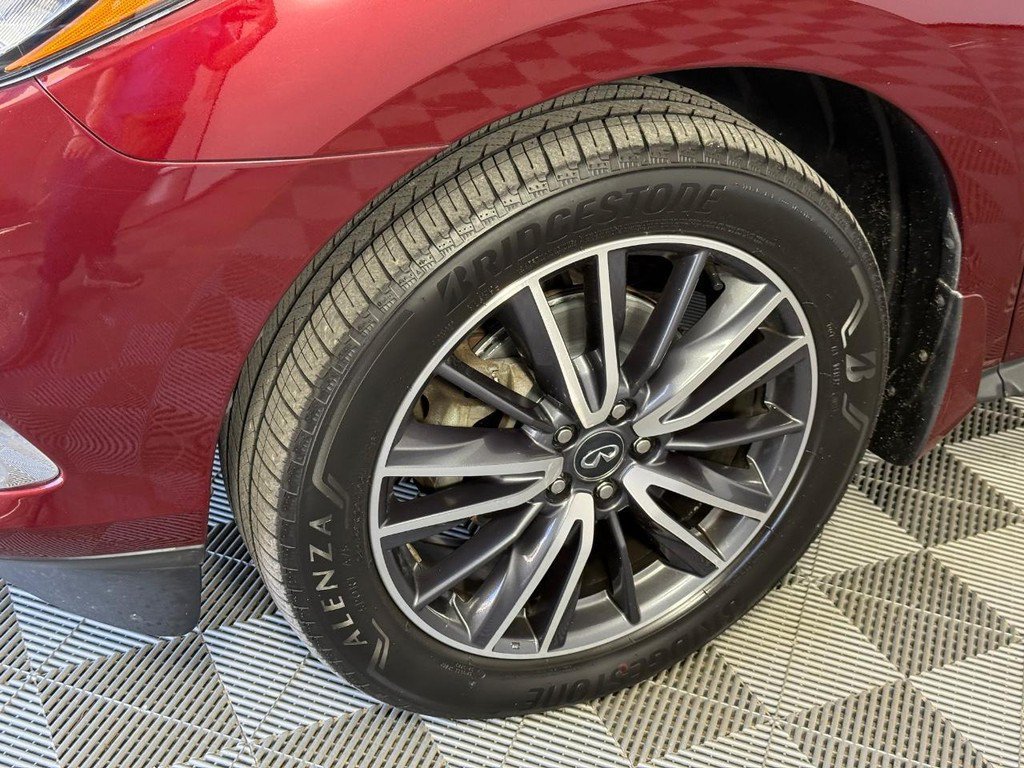 Used 2020 INFINITI QX60 Luxe w/ Essential Package AWD/4WD image 16