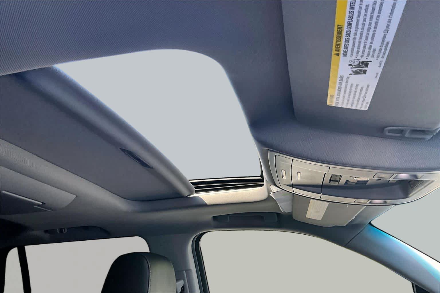 Used 2019 Chevrolet Tahoe LT AWD/4WD image 14