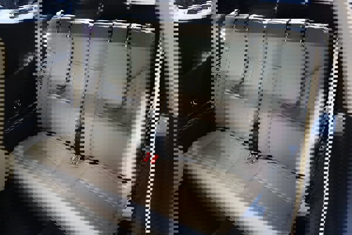 Used 2020 Ford Explorer Limited AWD/4WD image 65