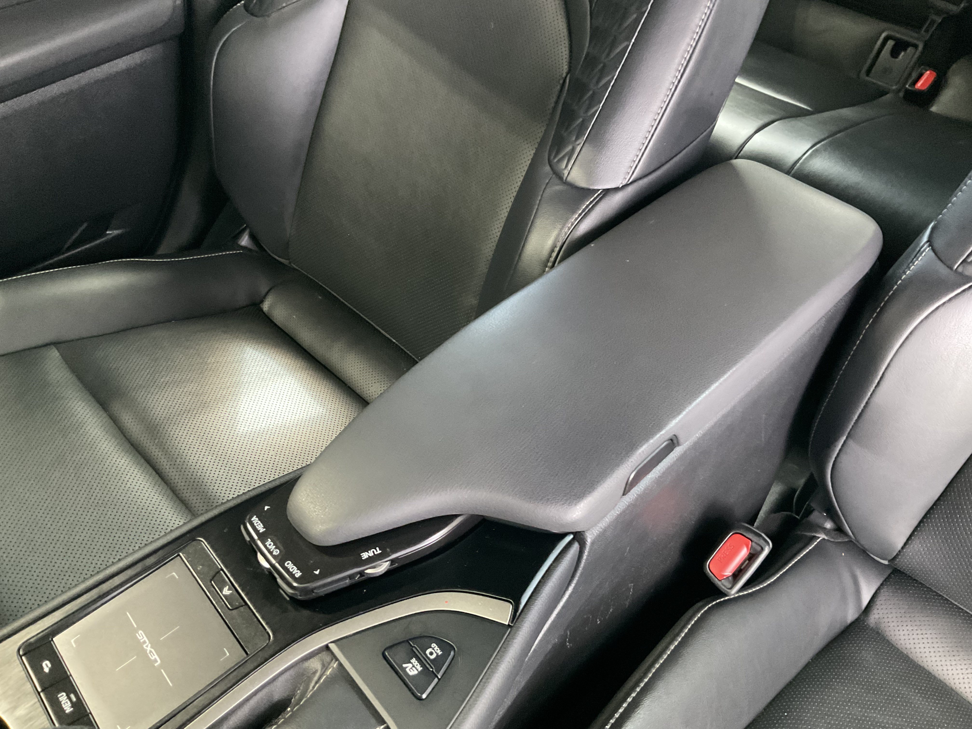 Used 2021 Lexus UX 250h w/ Premium Package AWD/4WD image 21