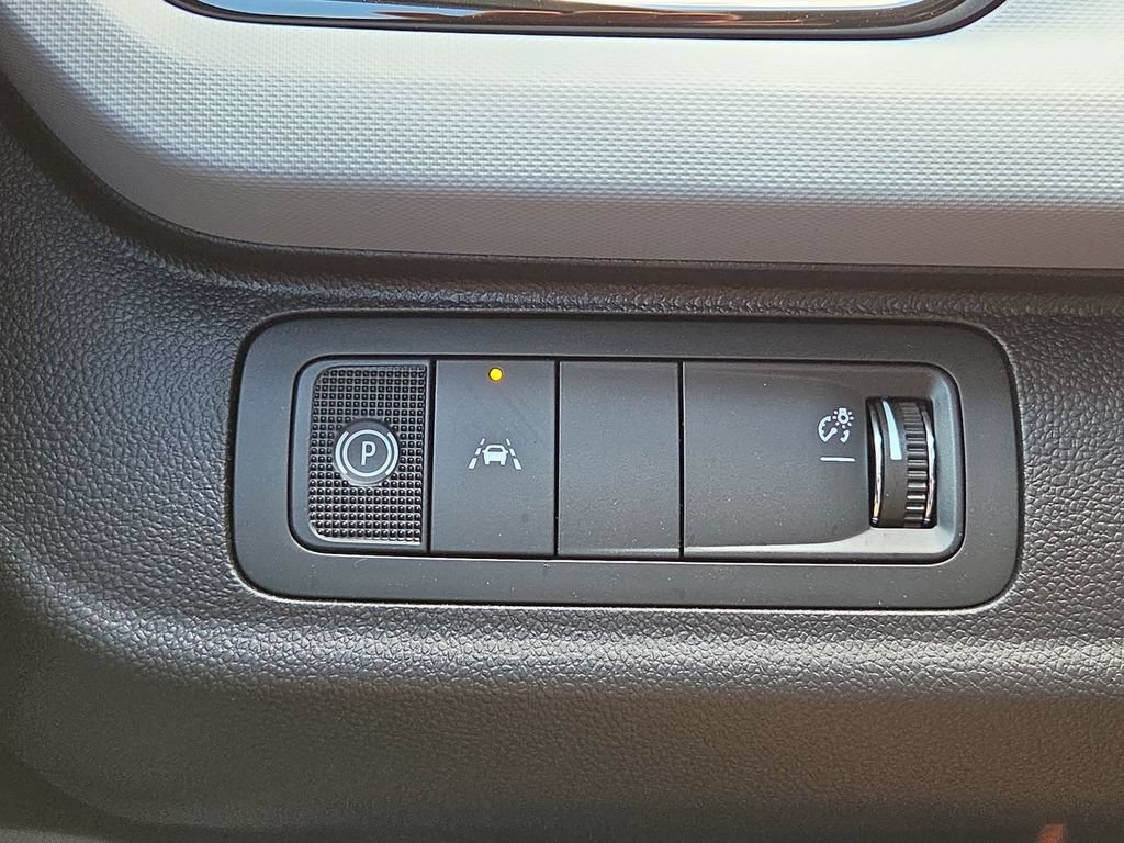 New 2027 Chevrolet Bolt LT FWD image 9