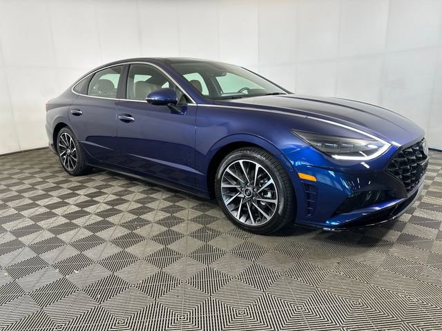 Used 2021 Hyundai Sonata Limited FWD image 2