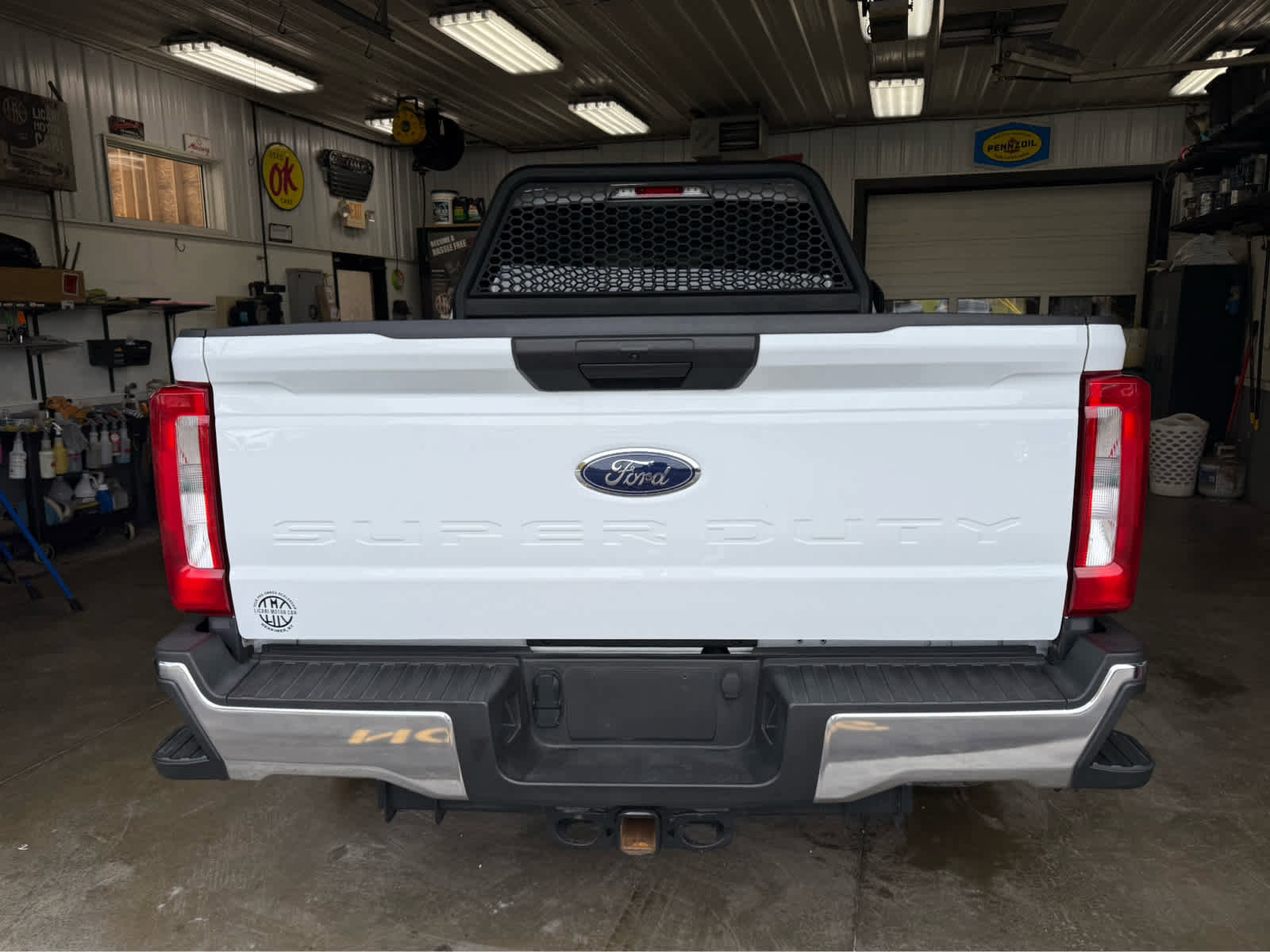 Used 2024 Ford F250 XL w/ XL Chrome Package image 6