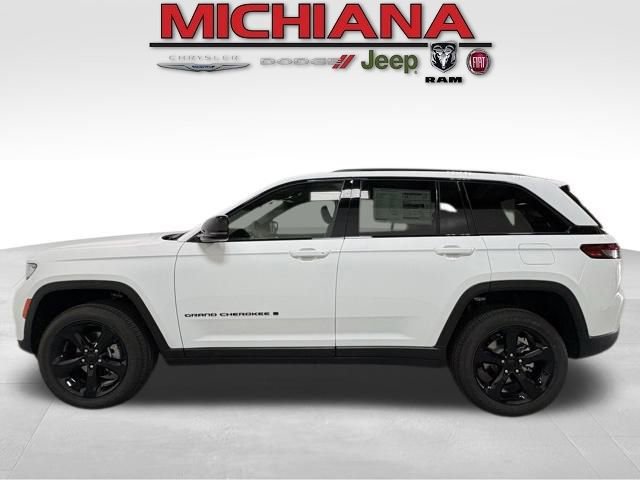 New 2025 Jeep Grand Cherokee Altitude