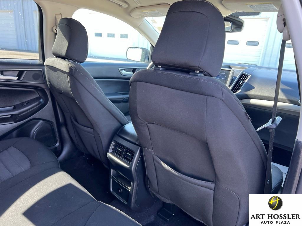 Used 2024 Ford Edge SE image 16