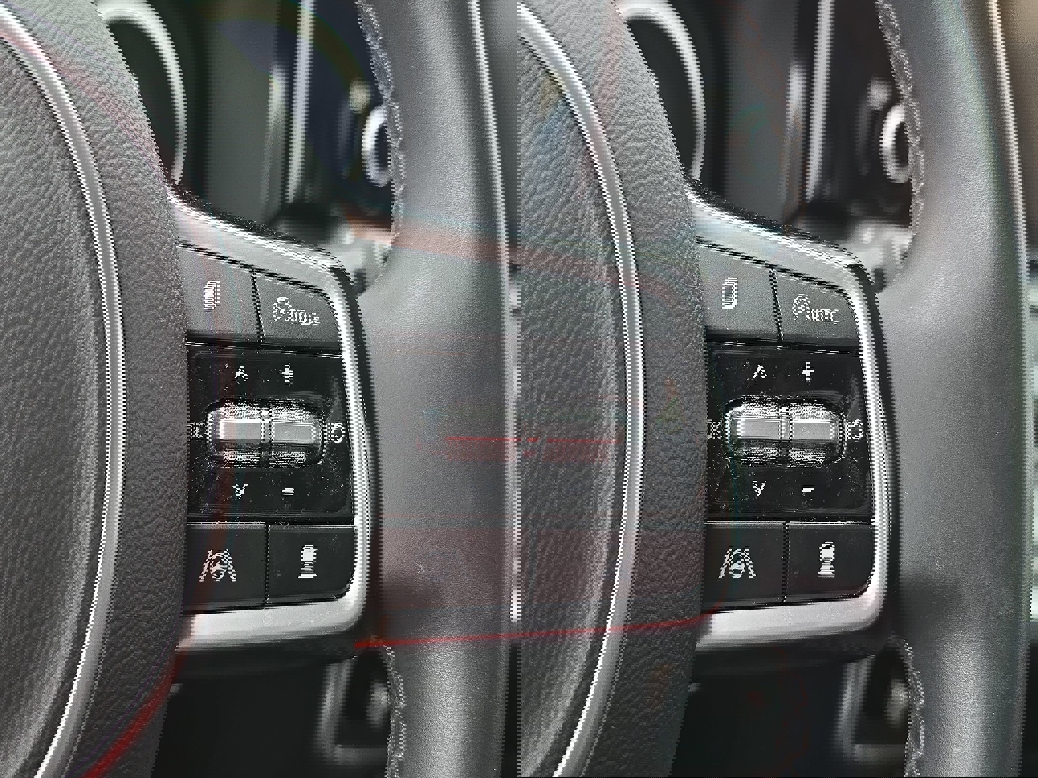 Used 2023 Kia Sorento SX image 19