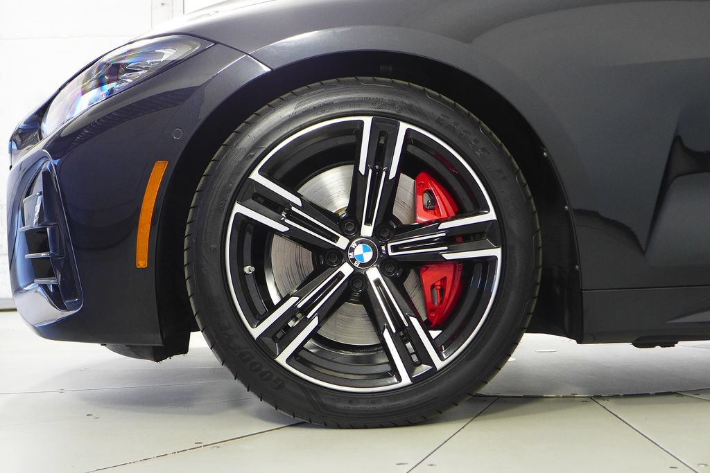 Certified 2023 BMW M440i Convertible w/ Premium Package RWD image 5