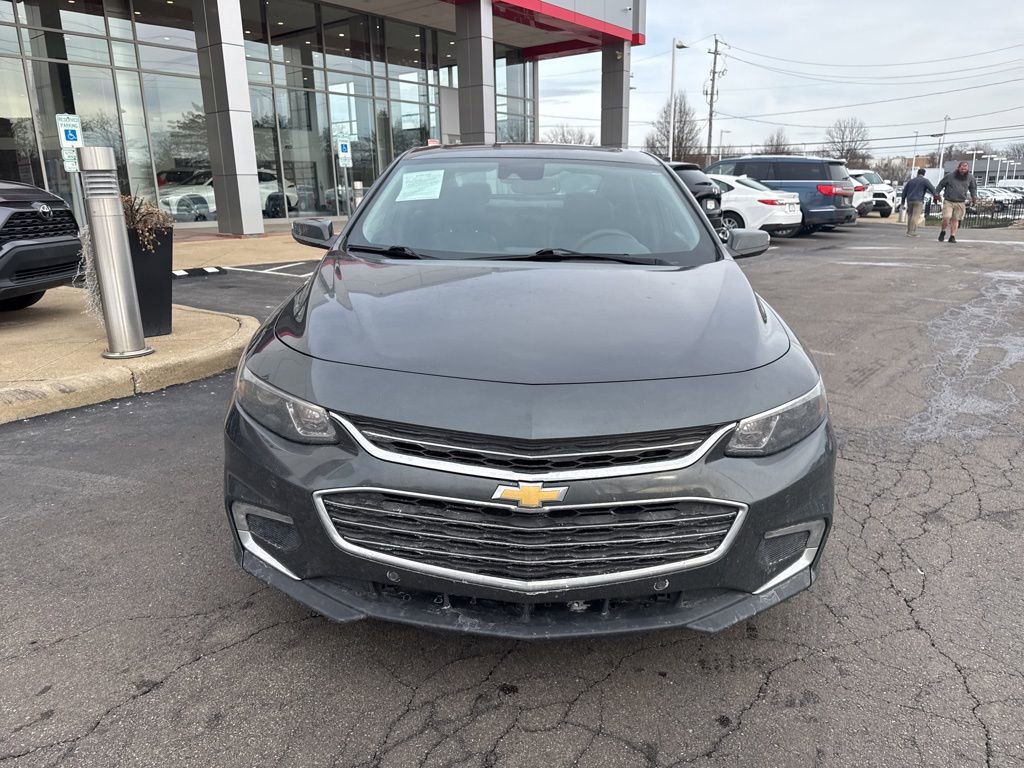 Used 2016 Chevrolet Malibu Premier w/ Driver Confidence Package image 8