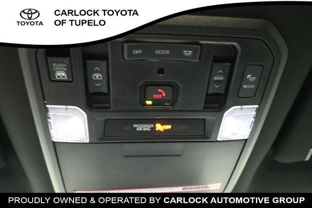 Used 2024 Toyota Tundra Platinum AWD/4WD image 27
