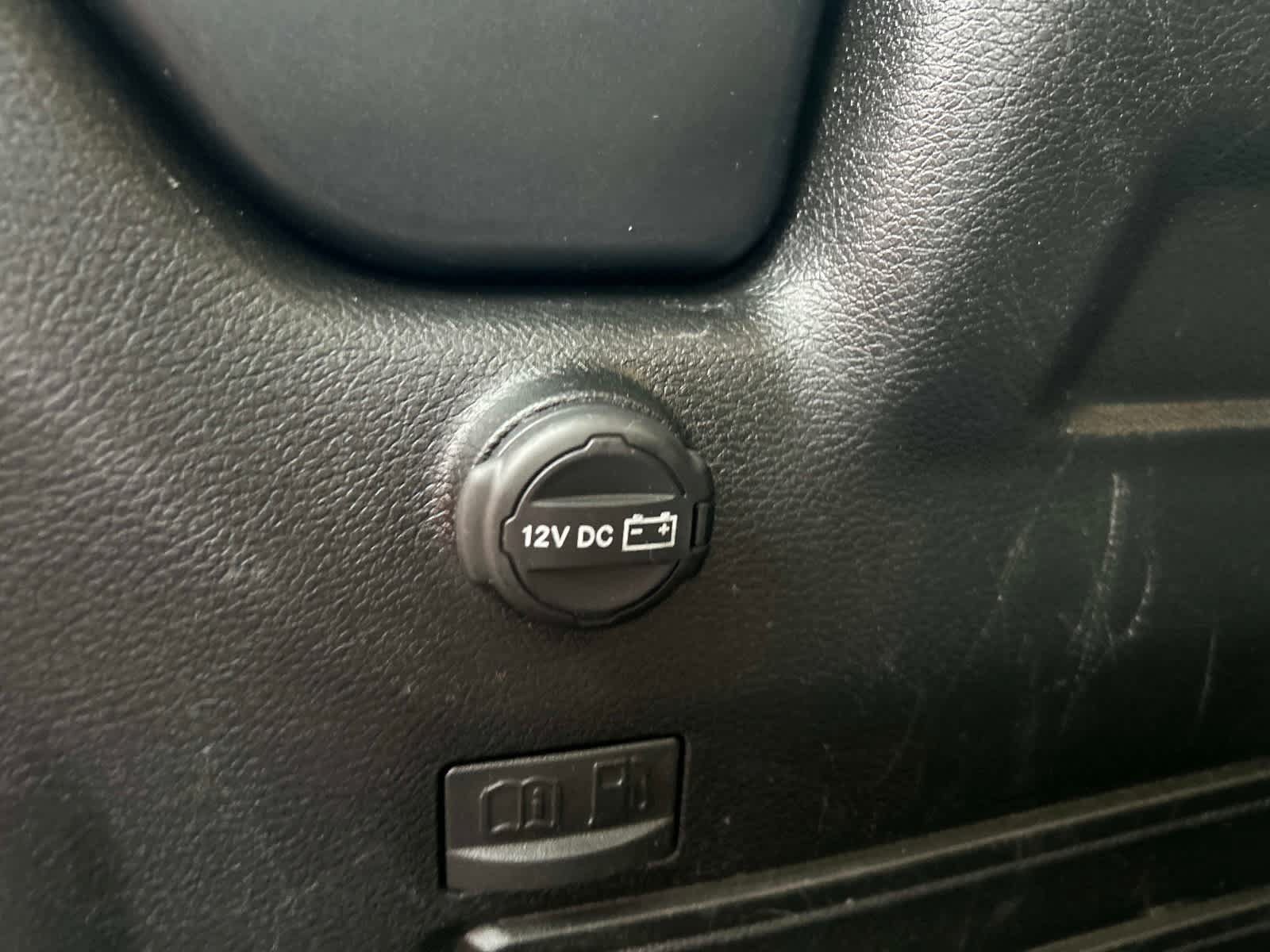 Used 2021 Jeep Wrangler Unlimited Rubicon 4xe w/ Dual Top Group AWD/4WD image 16