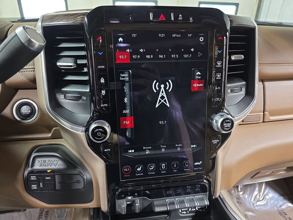 Used 2021 RAM 2500 Laramie image 19