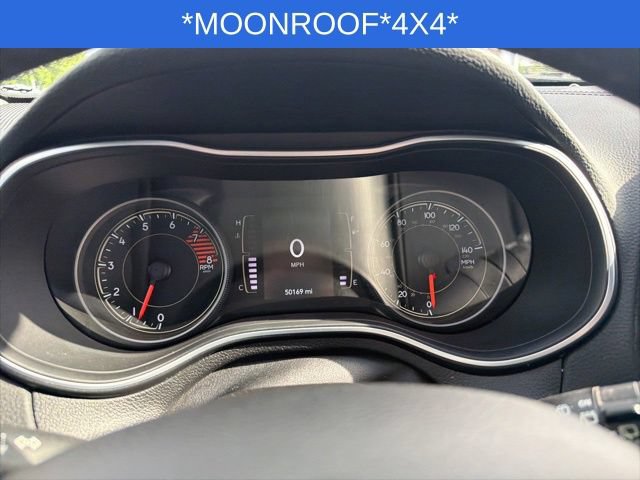 Used 2022 Jeep Cherokee Latitude w/ Sun & Sound Group AWD/4WD image 31