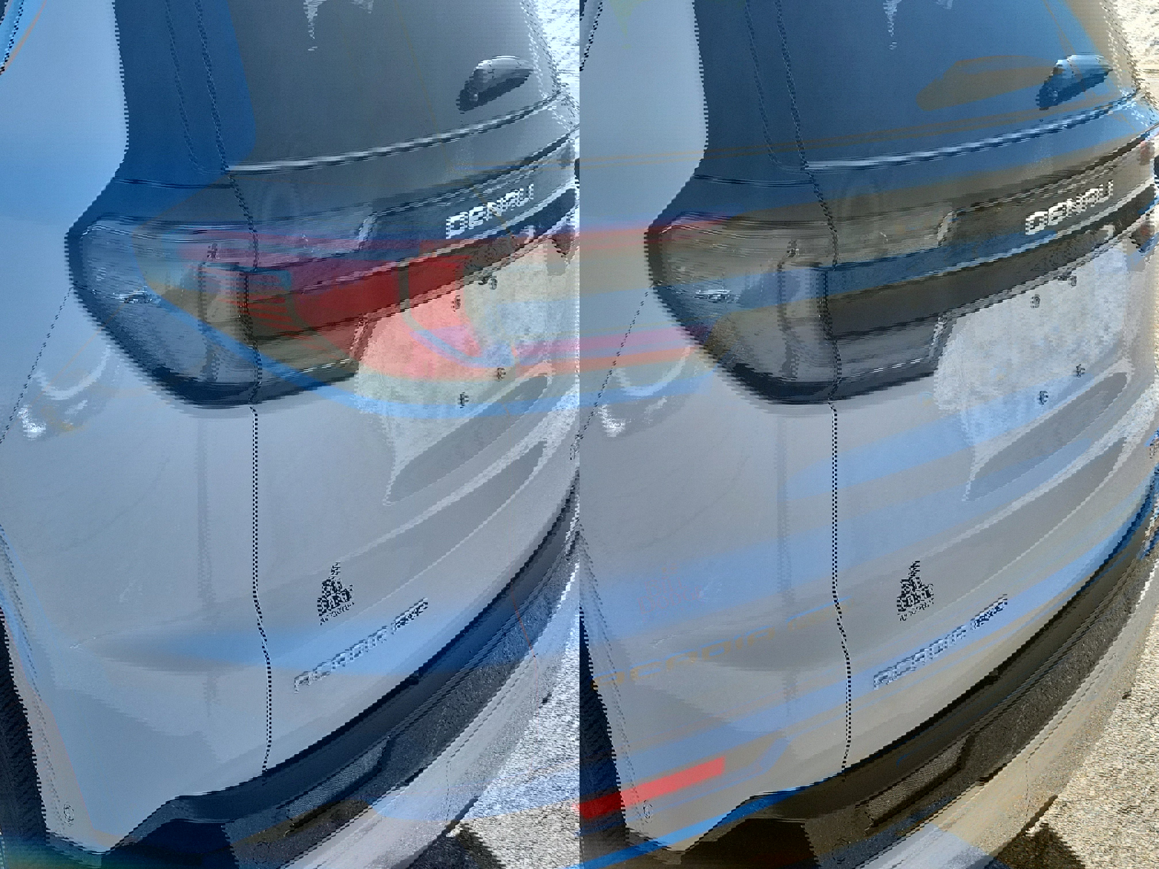 New 2026 GMC Acadia Denali w/ Super Cruise Package AWD/4WD image 15