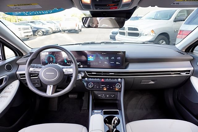 Certified 2024 Hyundai Sonata SEL image 17