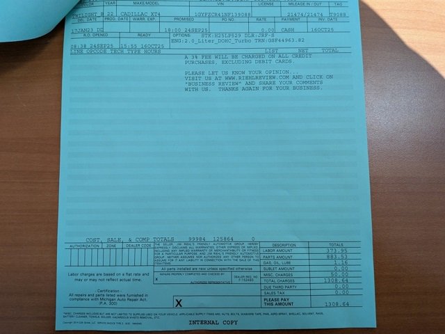 Certified 2022 Cadillac XT4 Premium Luxury w/ Enhanced Visibility Package image 3