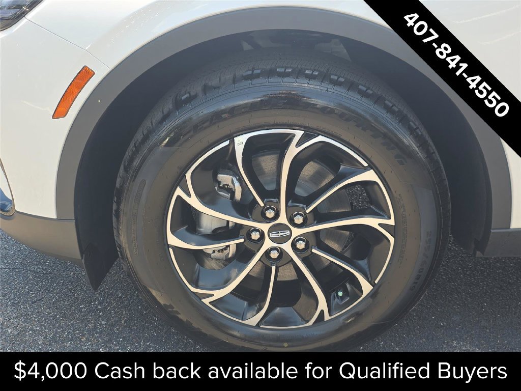 New 2026 Lincoln Nautilus Premier AWD/4WD image 8