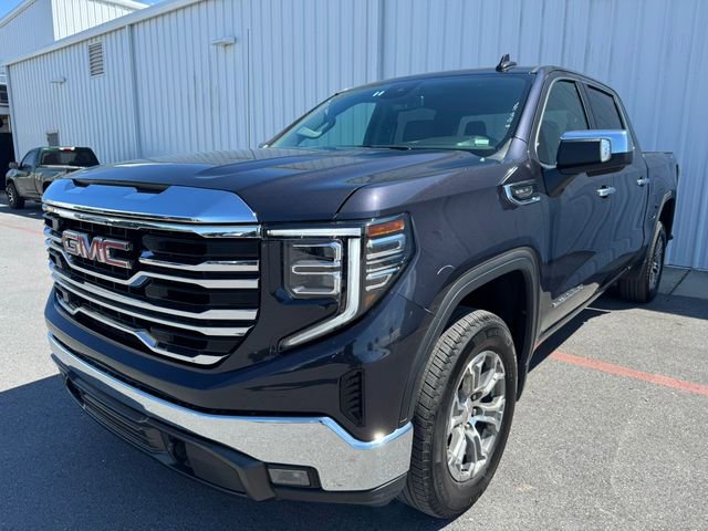 Used 2025 GMC Sierra 1500 SLT AWD/4WD image 30