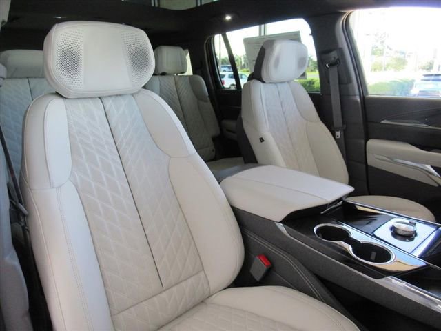 New 2026 Cadillac Escalade IQ Sport 1 w/ LPO, ONYX Package image 7