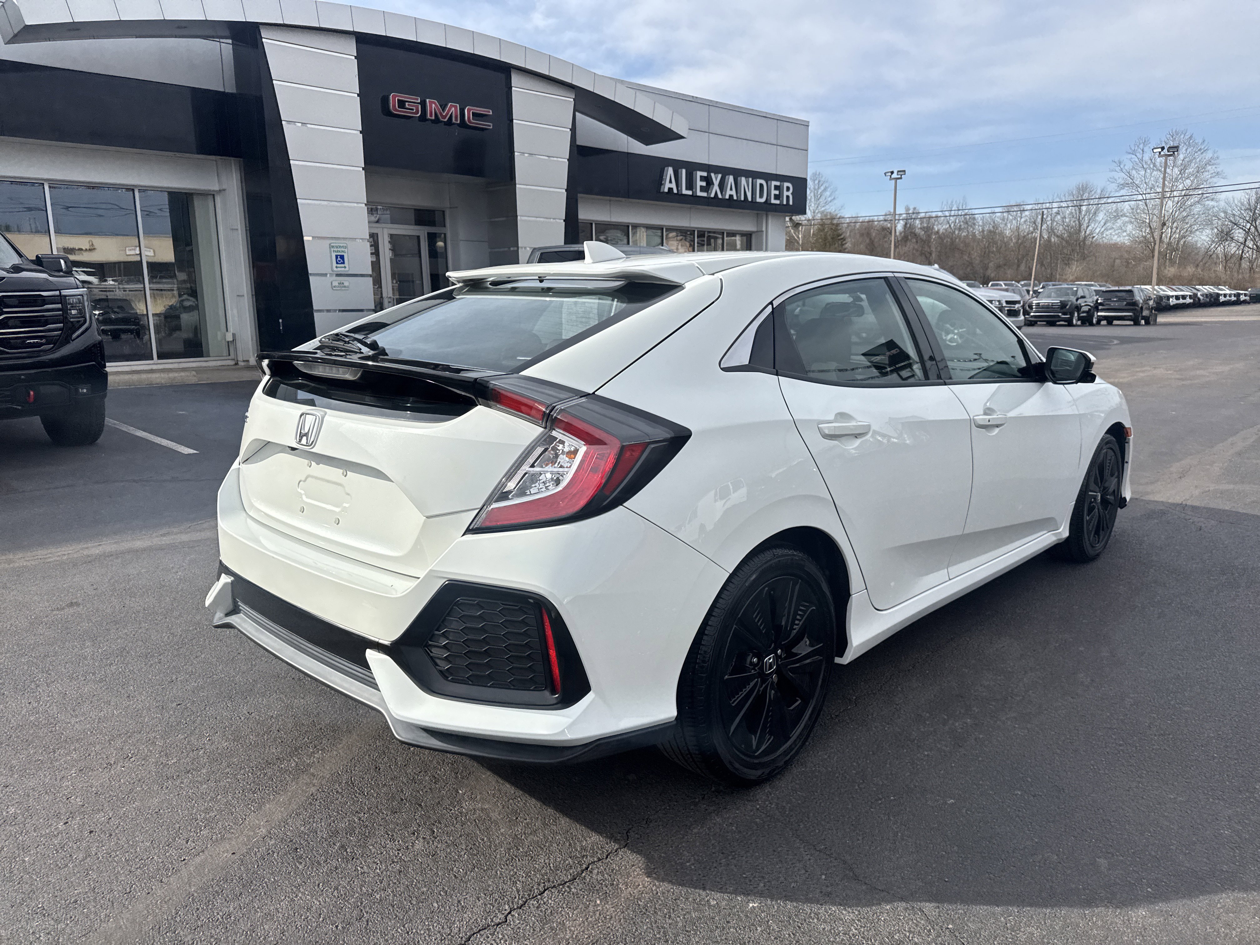 Used 2018 Honda Civic EX image 3