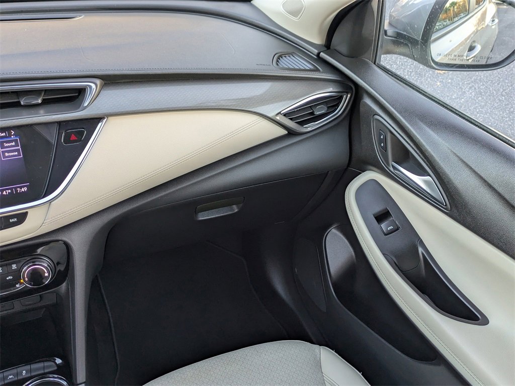 Used 2023 Buick Encore GX Preferred w/ Cold Weather Comfort Package image 17