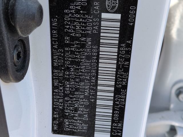 Used 2024 Toyota Camry XLE w/ Navigation Package image 34