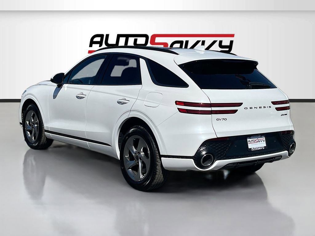Used 2025 Genesis GV70 3.5T Sport AWD/4WD image 5