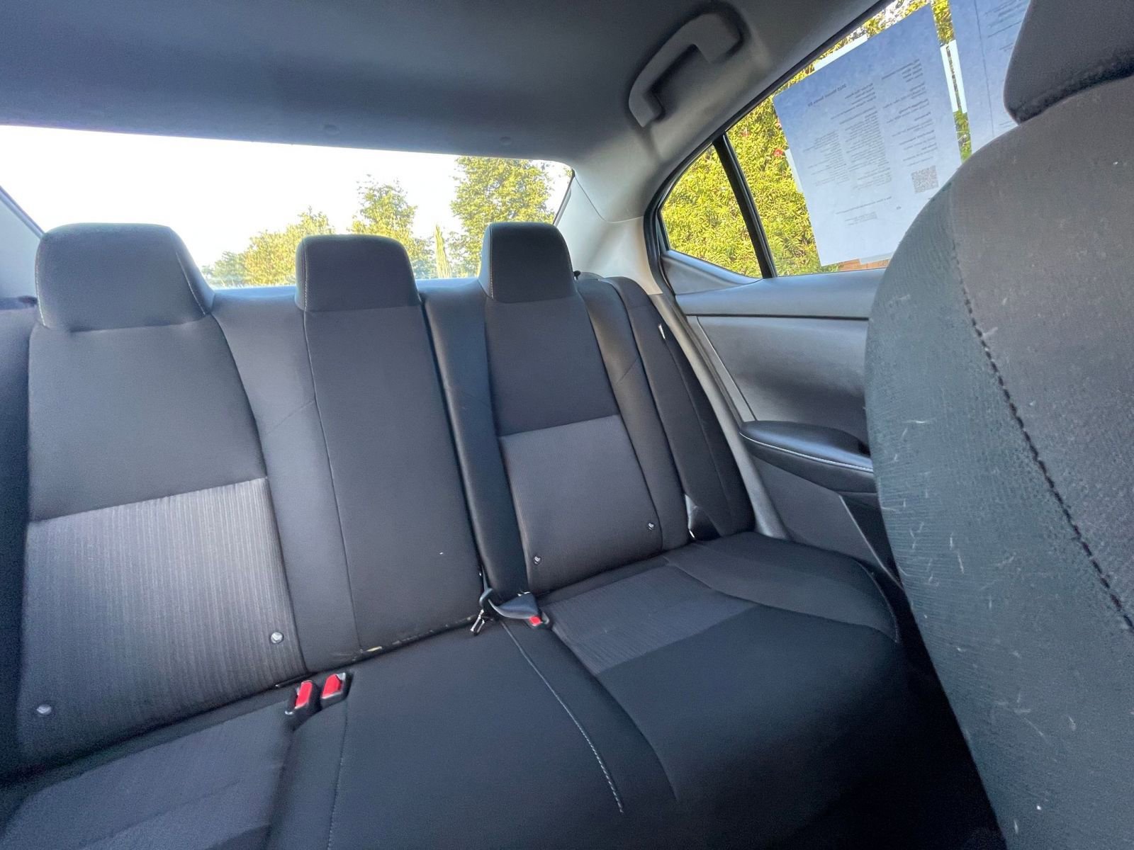 Used 2025 Nissan Sentra SV FWD image 35