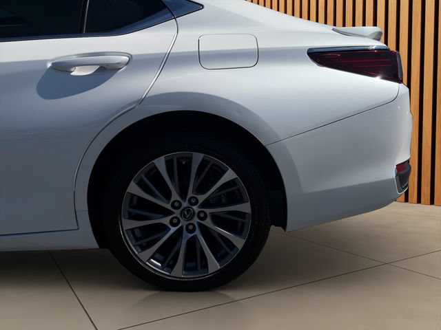 Used 2021 Lexus ES 250 w/ Premium Package AWD/4WD image 22