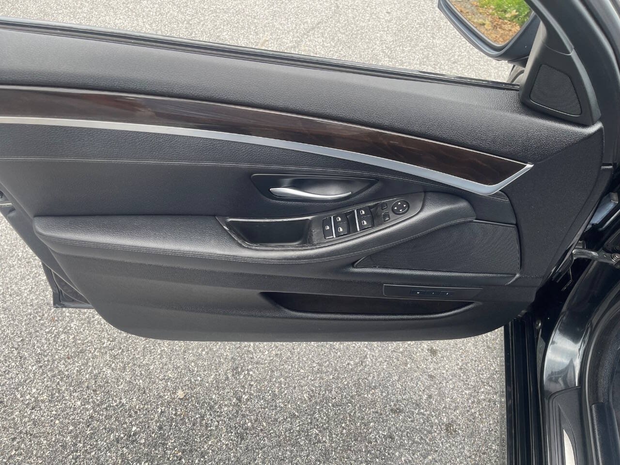Used 2014 BMW 535i xDrive Sedan AWD/4WD image 12