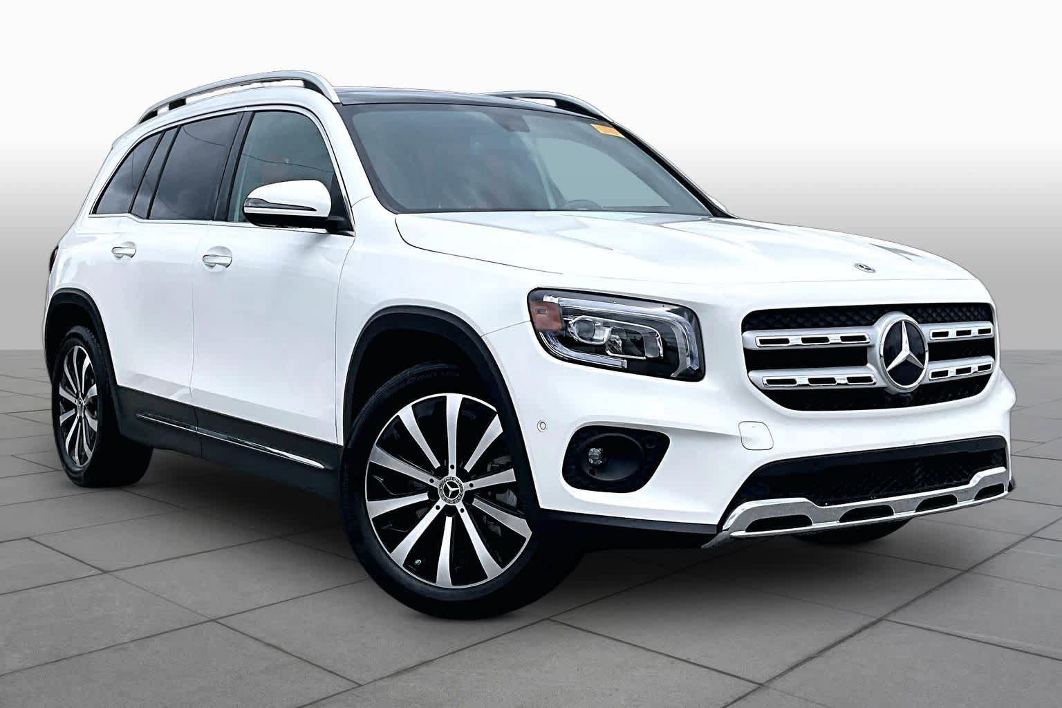 Used 2022 Mercedes-Benz GLB 250 image 3