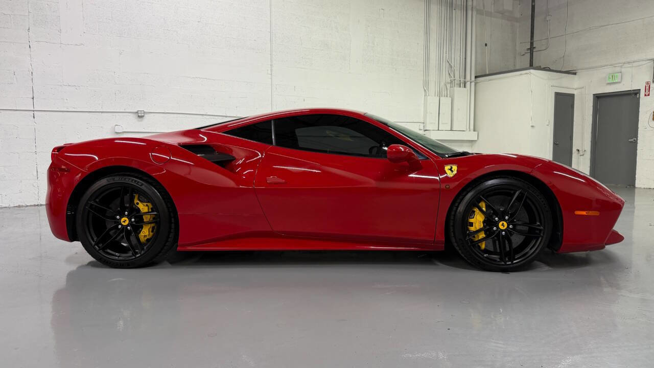 Used 2016 Ferrari 488 GTB image 8