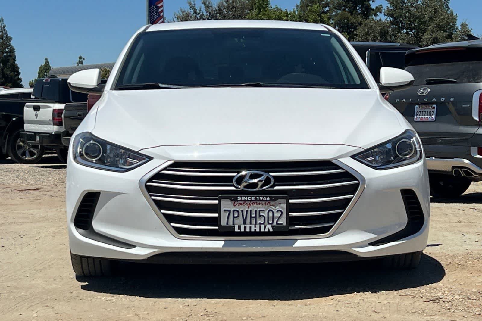 Used 2017 Hyundai Elantra SE FWD image 11