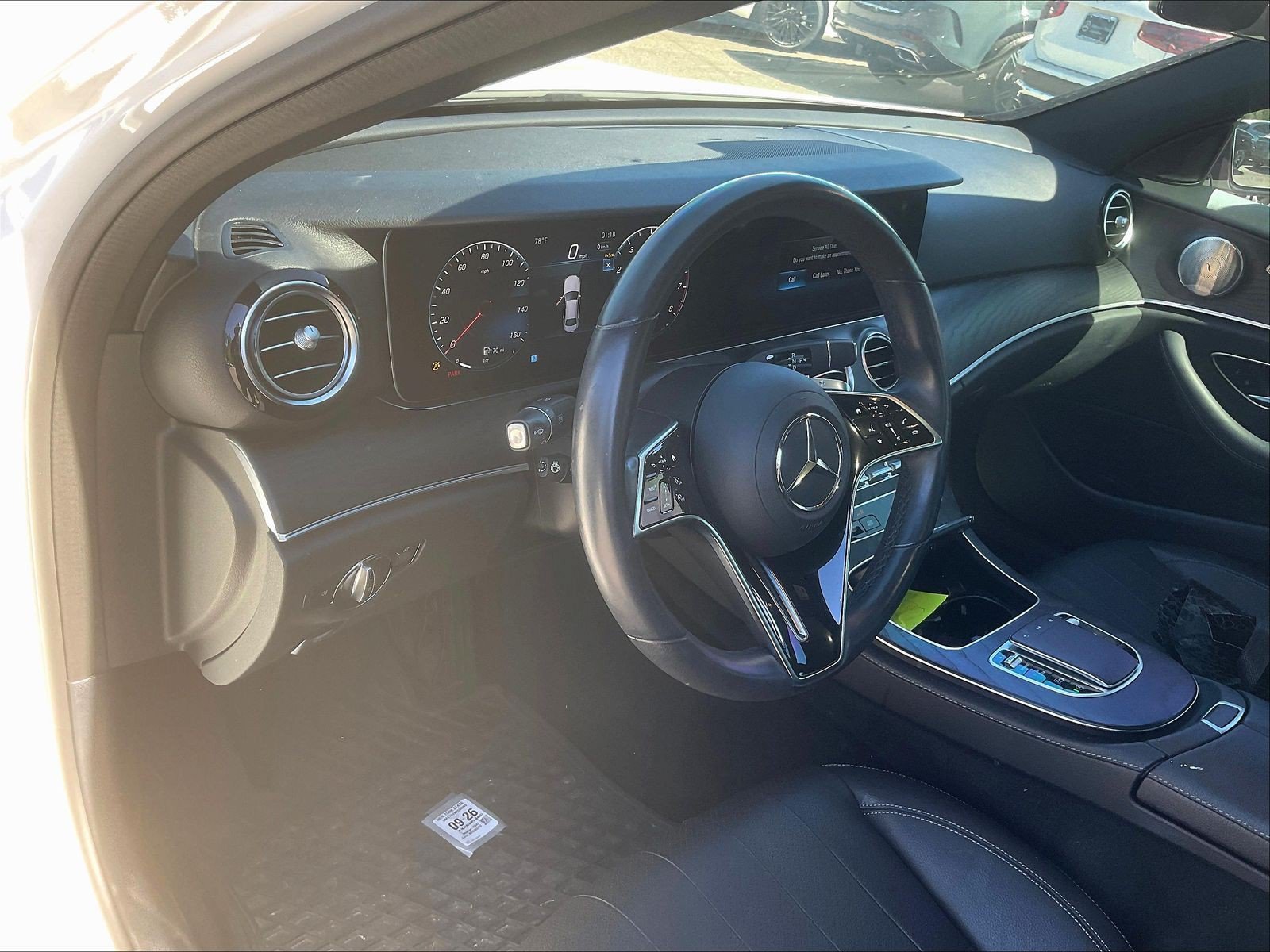 Used 2023 Mercedes-Benz E 350 4MATIC Sedan image 4