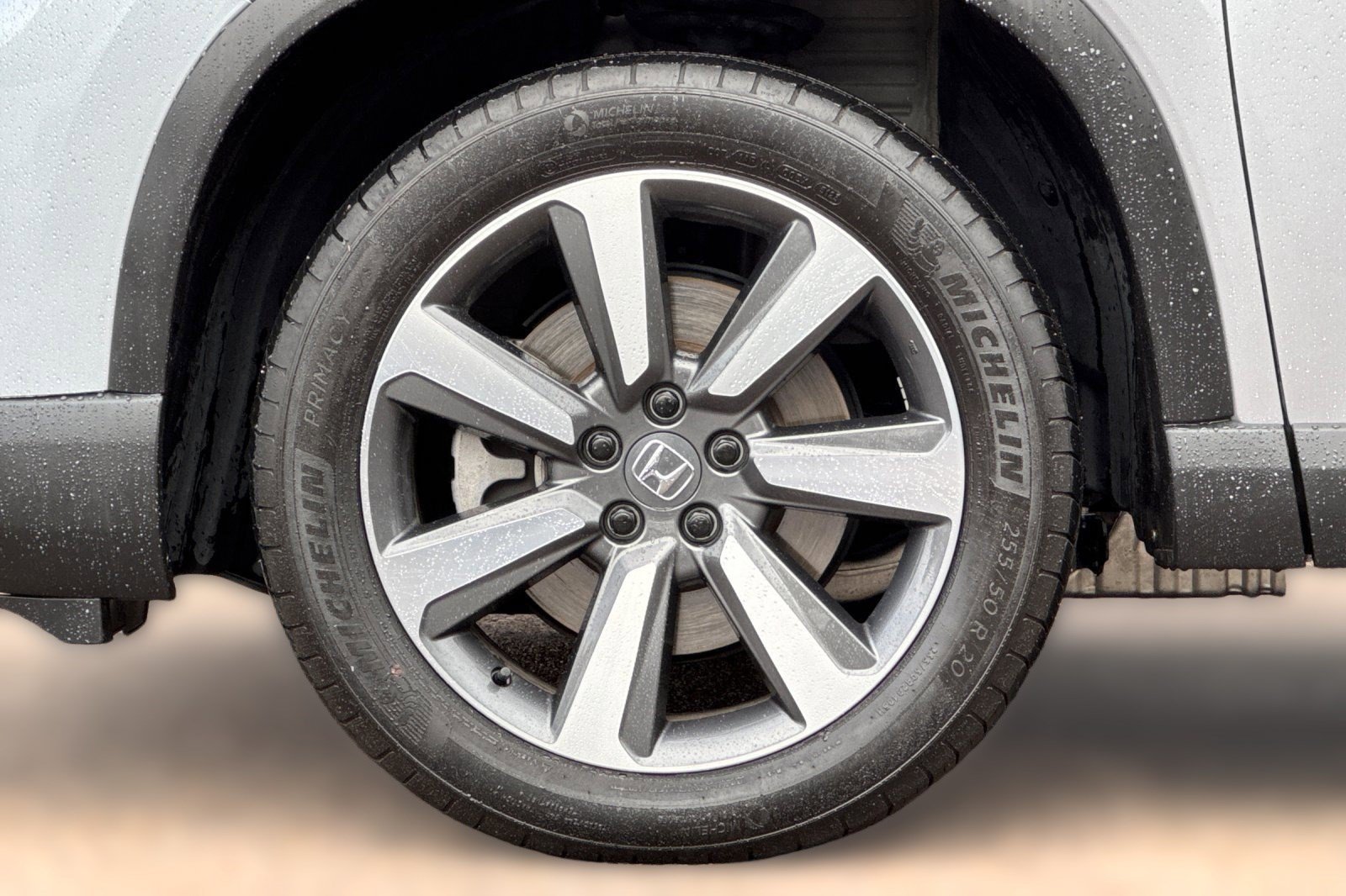 Certified 2025 Honda Pilot Touring image 12