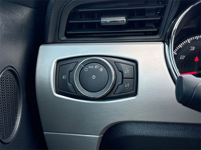 Used 2016 Ford Mustang GT Premium image 32