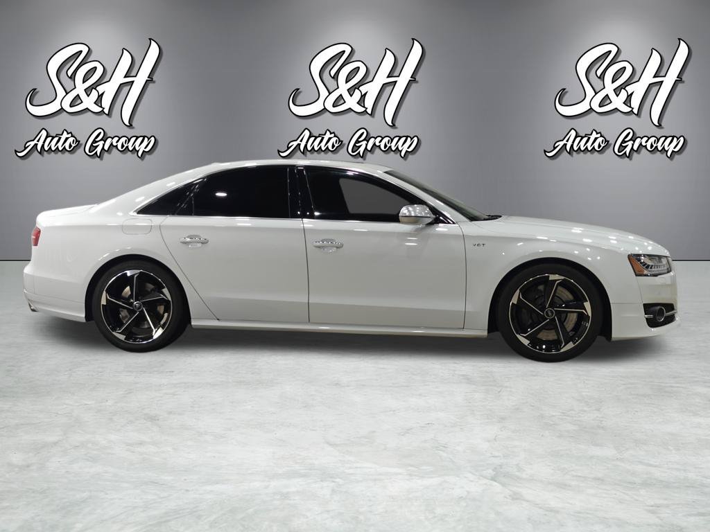 Used 2015 Audi S8 AWD/4WD image 23