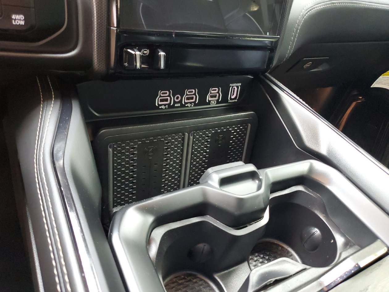 Used 2026 RAM 3500 Limited w/ Bed Utility Group AWD/4WD image 23